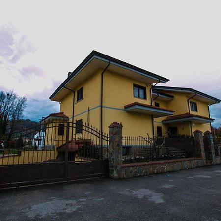 B&B La Casa Di Betty Albanella Exterior foto